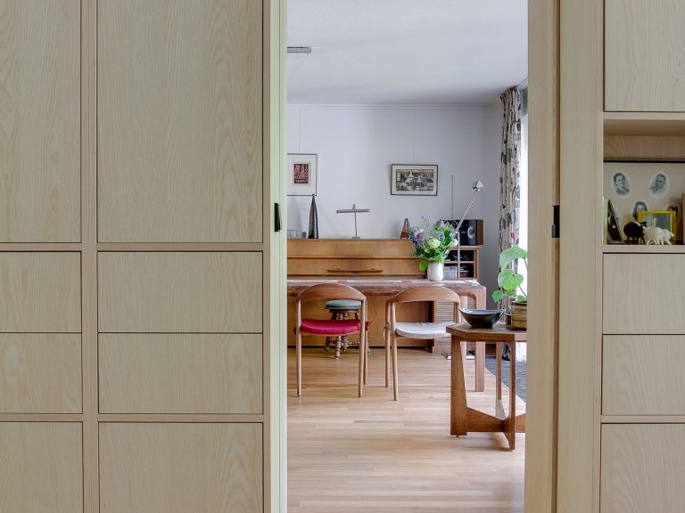 wandkast Leiden - met de grond gelijk