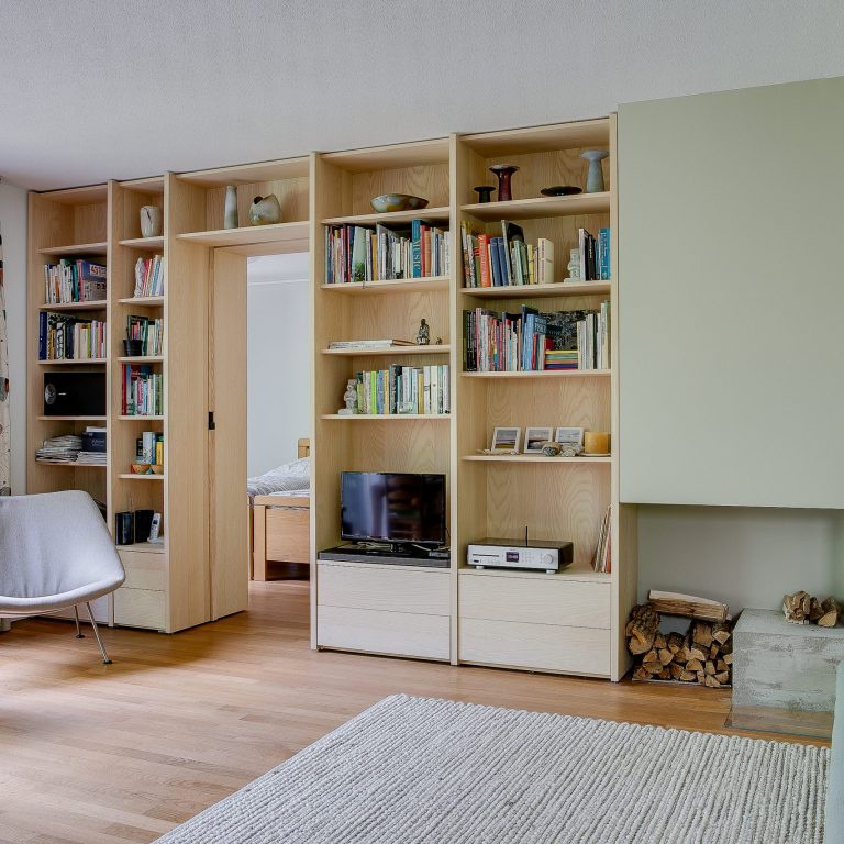 Ruimtewezen maatwerk wandkast kamerscheiding leiden