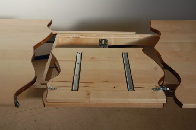 Uitschuiftafel esdoorn Ruimtewezen